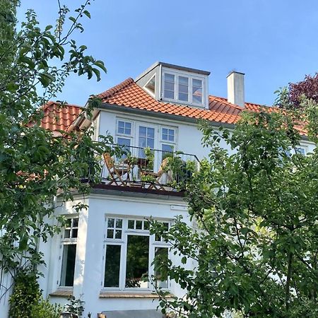 Villa Apartment With Sea View København Eksteriør bilde